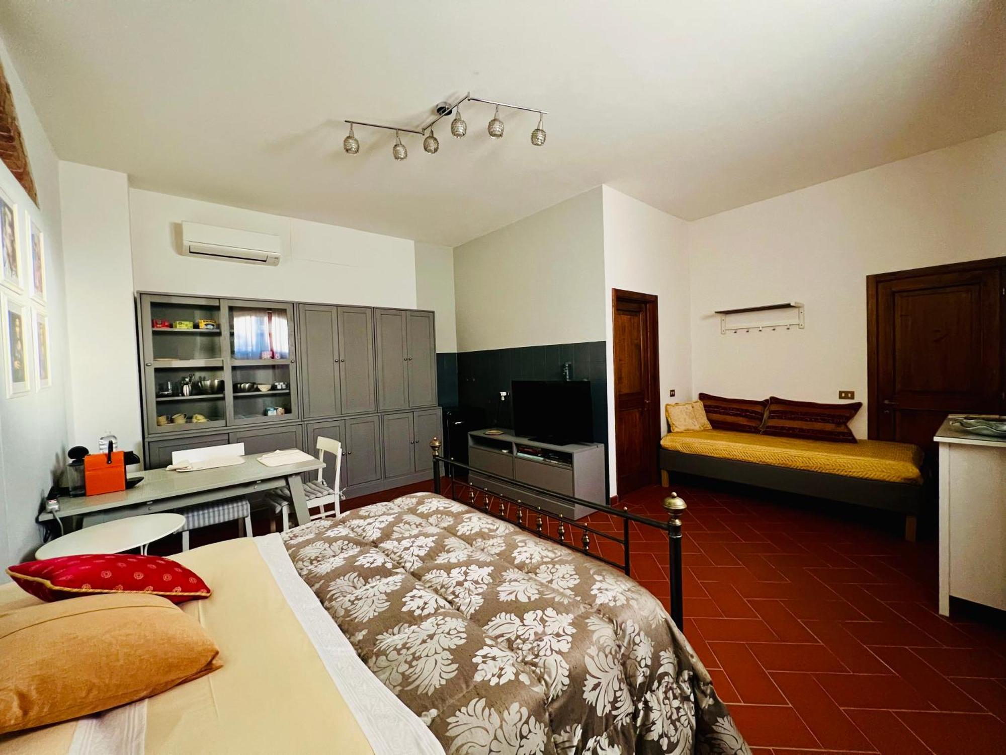 לינה וארוחת בוקר וינצ'י Casa Della Noce מראה חיצוני תמונה